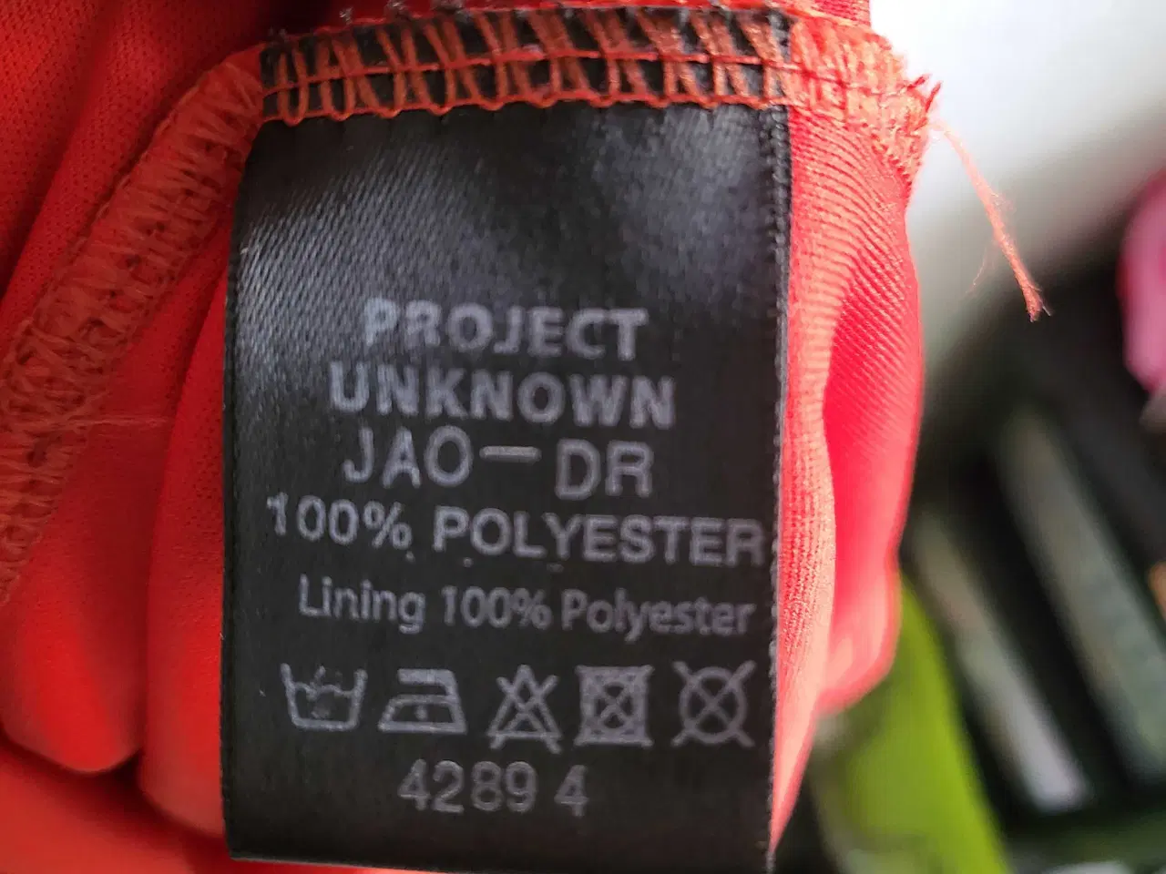 Billede 5 - Rød glimmer kjole 