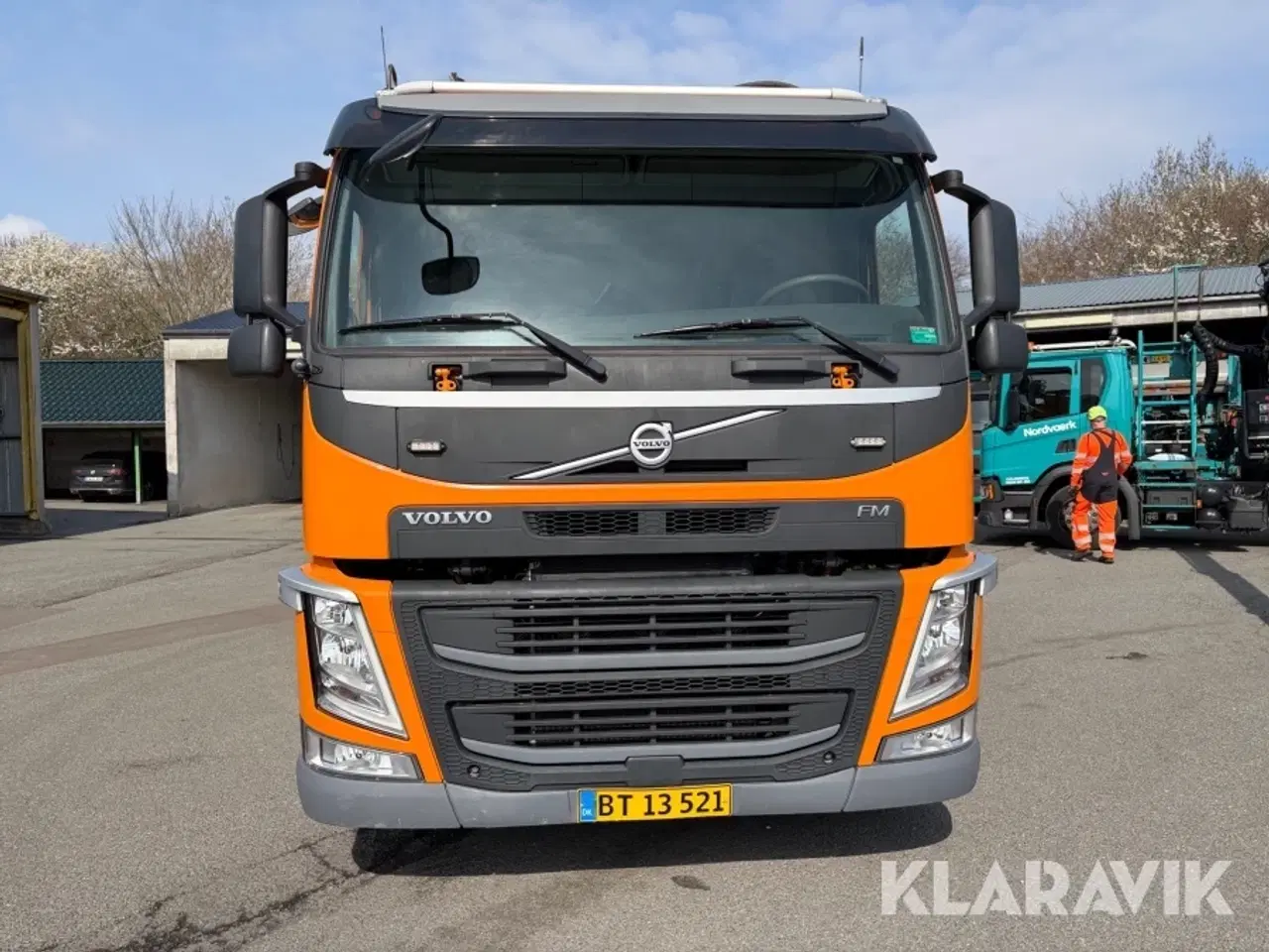 Billede 2 - Renovationsvogn med tagmonteret kran Volvo FM-420 Euro 6