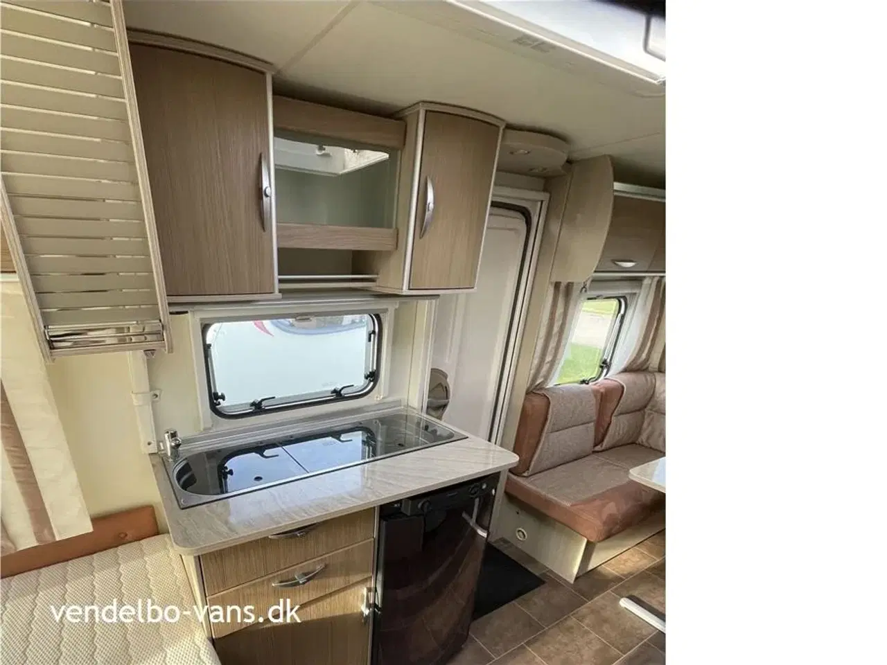 Billede 8 - 2012 - Bürstner Averso Comfort 460 TL   Fin og velholdt vogn