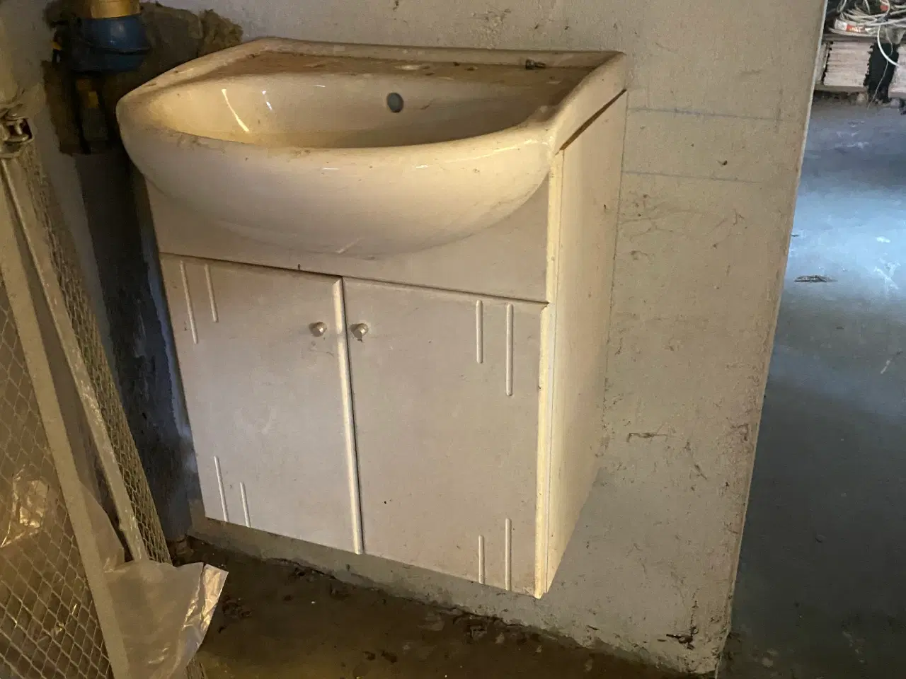 Billede 1 - Håndvask med underskab