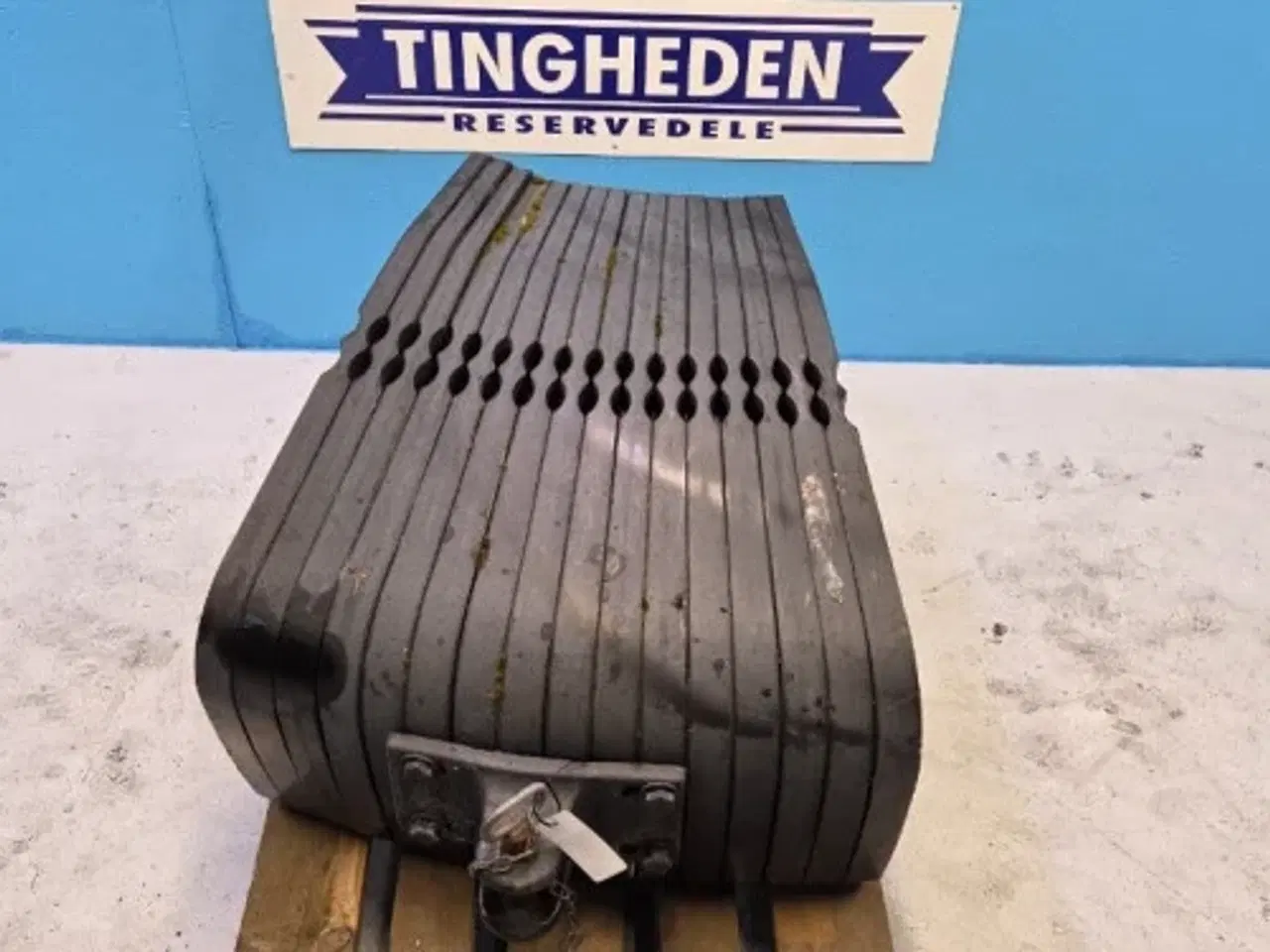 Billede 17 - New Holland T8 Frontvægt Kit 719665006