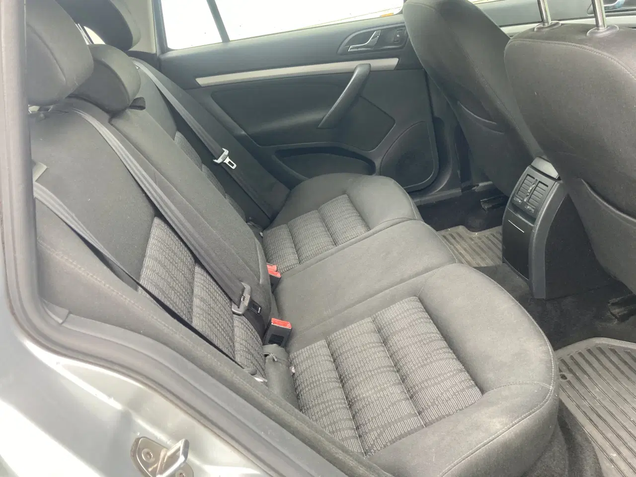 Billede 8 - Velholdt Skoda Octavia 