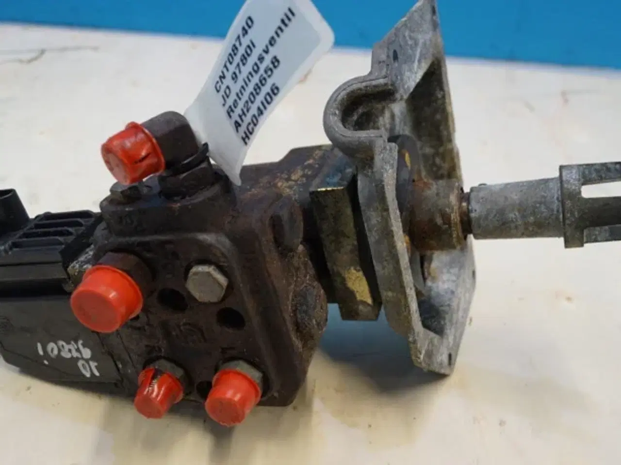 Billede 2 - John Deere 9780 Retningsventil AH208658