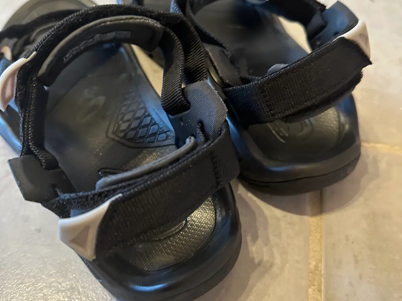 Billede 3 - Teva vandresandal - model hurricane 