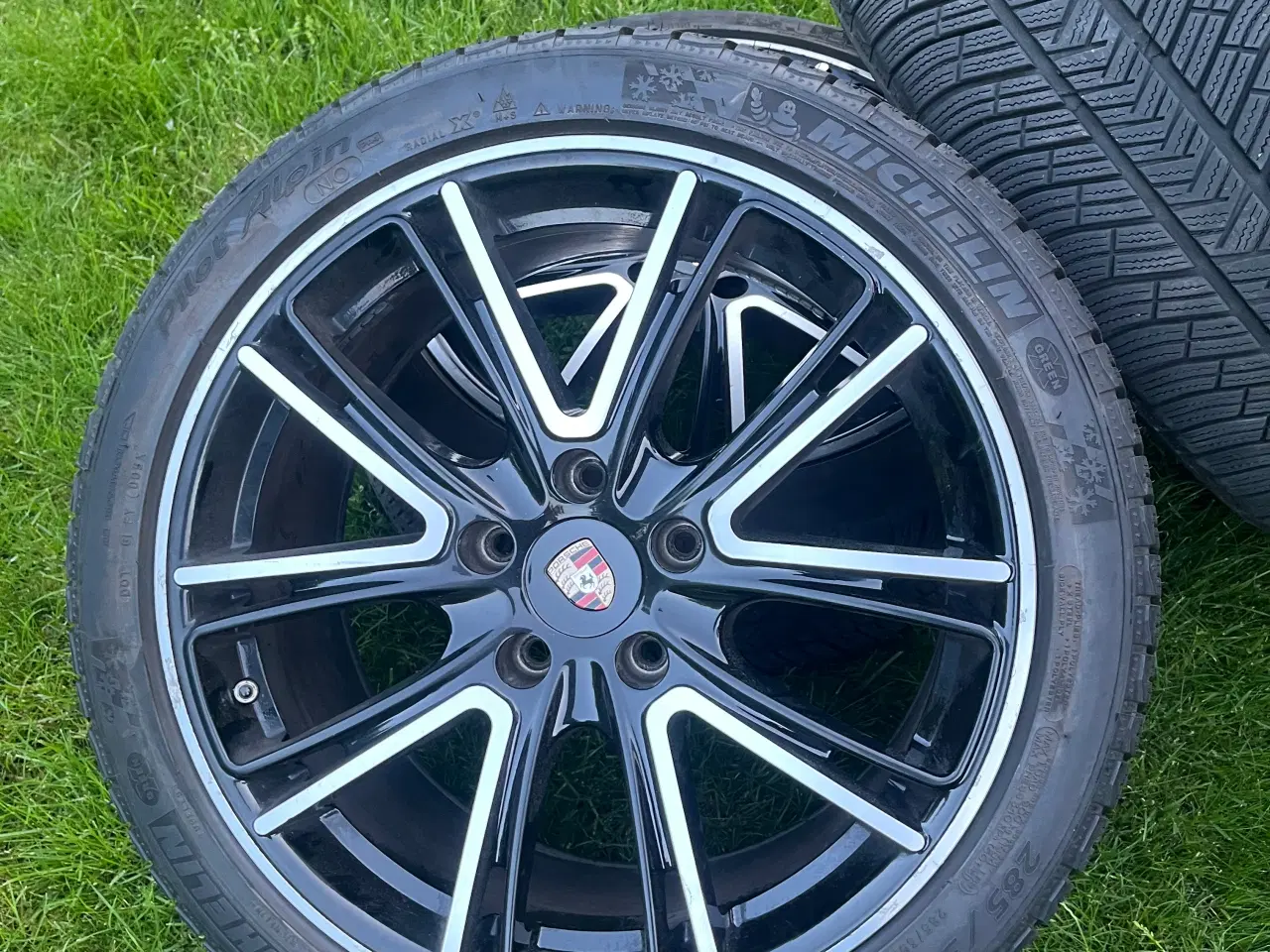 Billede 1 - Porsche vinterdæk Michelin 20”