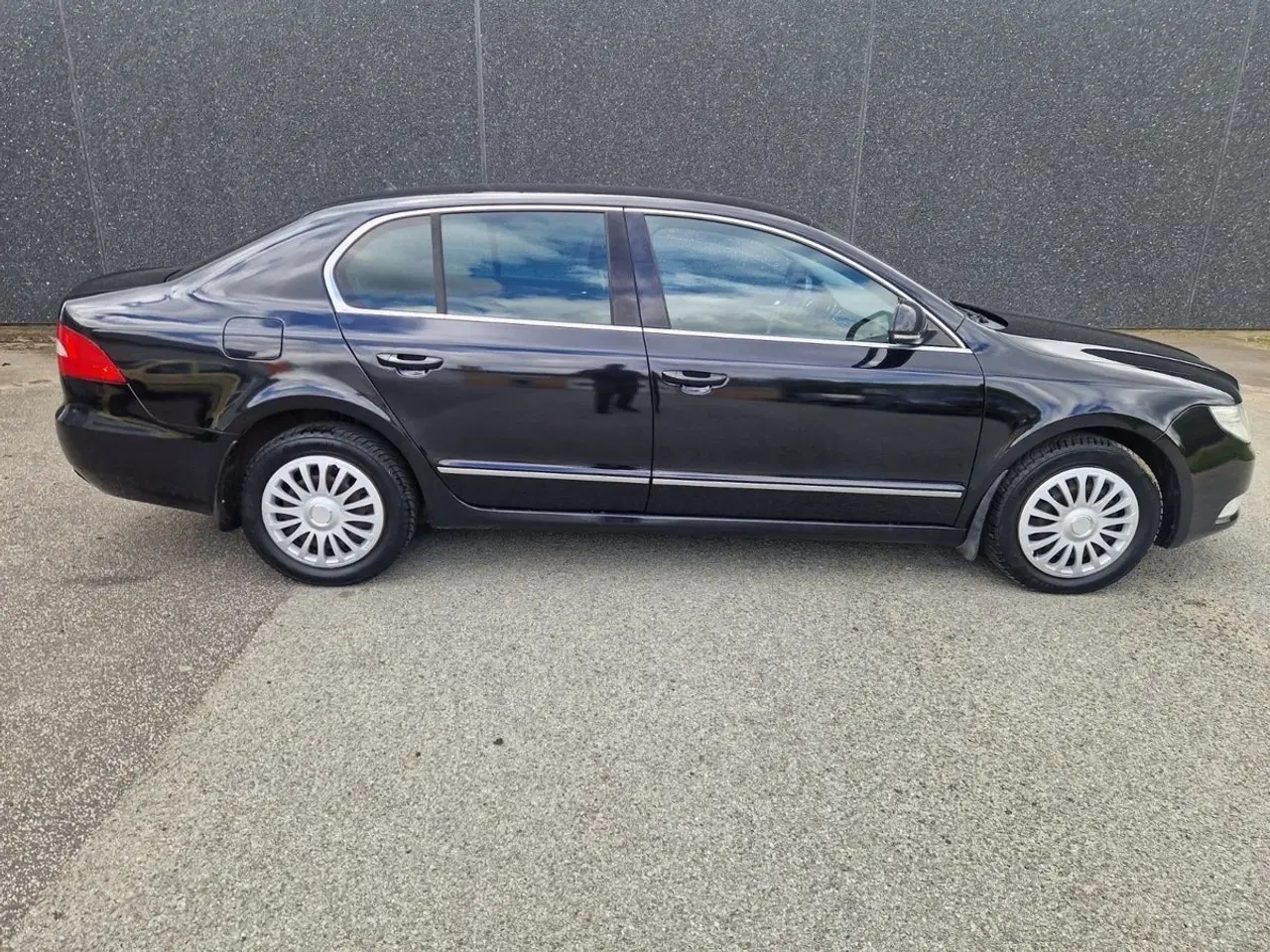 Billede 1 - Skoda Superb 2,0 TDi 170 Elegance DSG