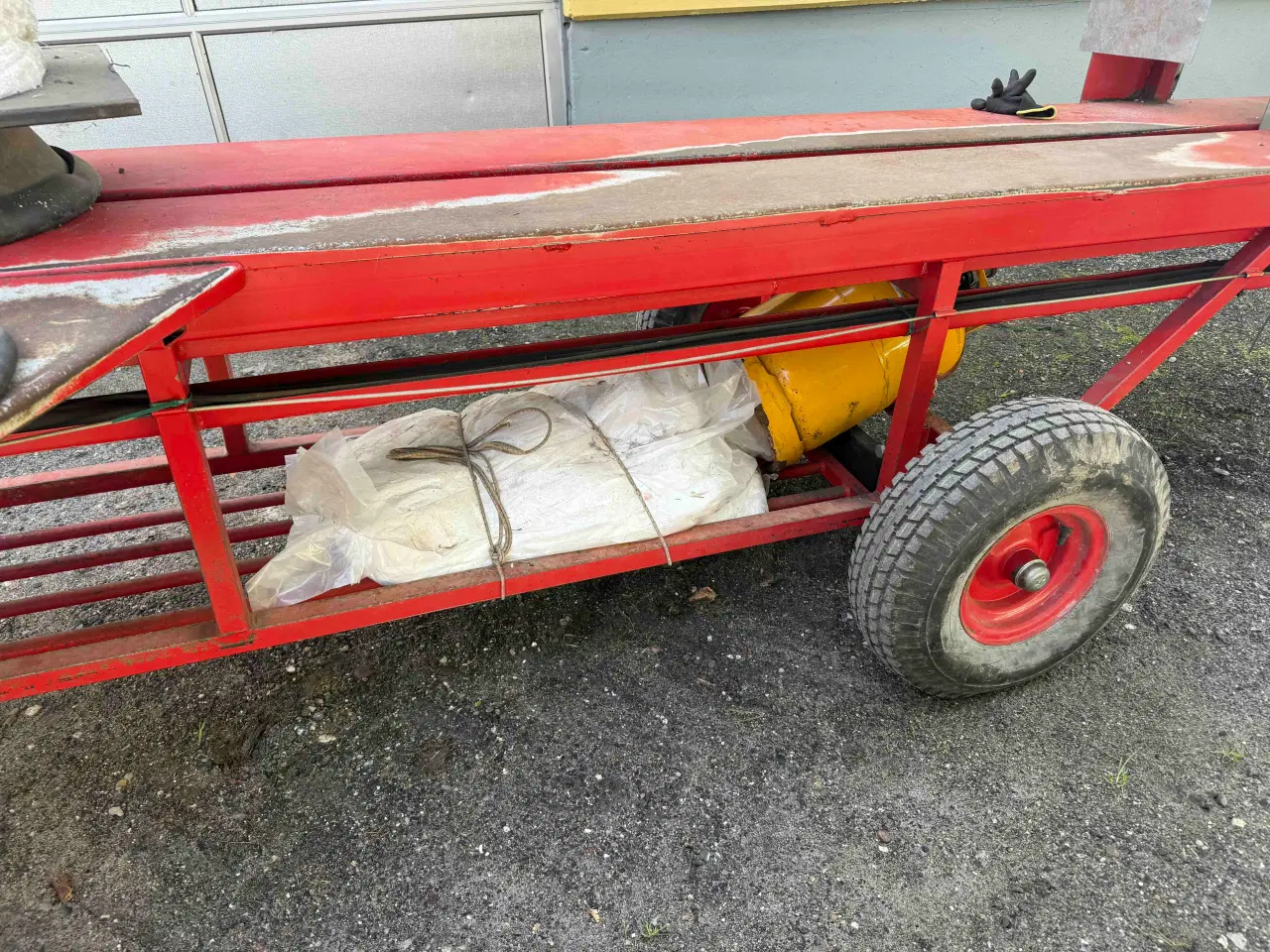 Billede 3 - Netmaskine til juletræer med ildflue