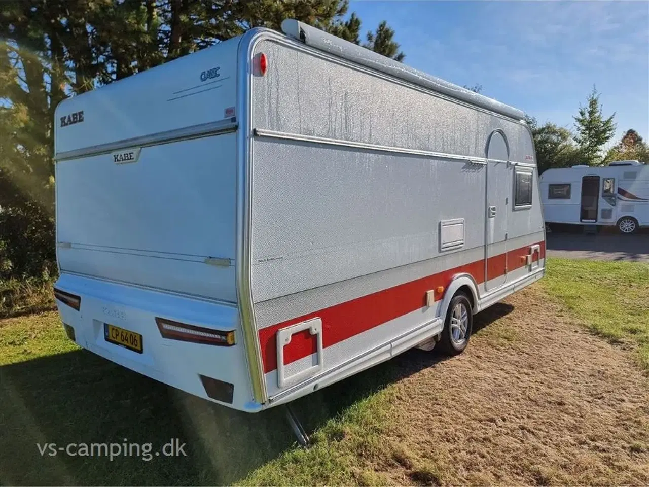Billede 2 - 2018 - Kabe Classic 520 XL K/S   FLOT OG VELHOLDT VINTERVOGN MED KASSETTEMARKISE &amp; TELT