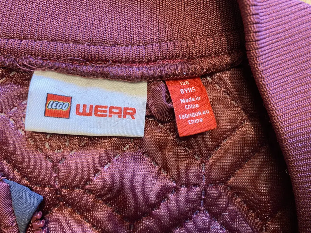 Billede 4 - Lego termojakke str. 128 