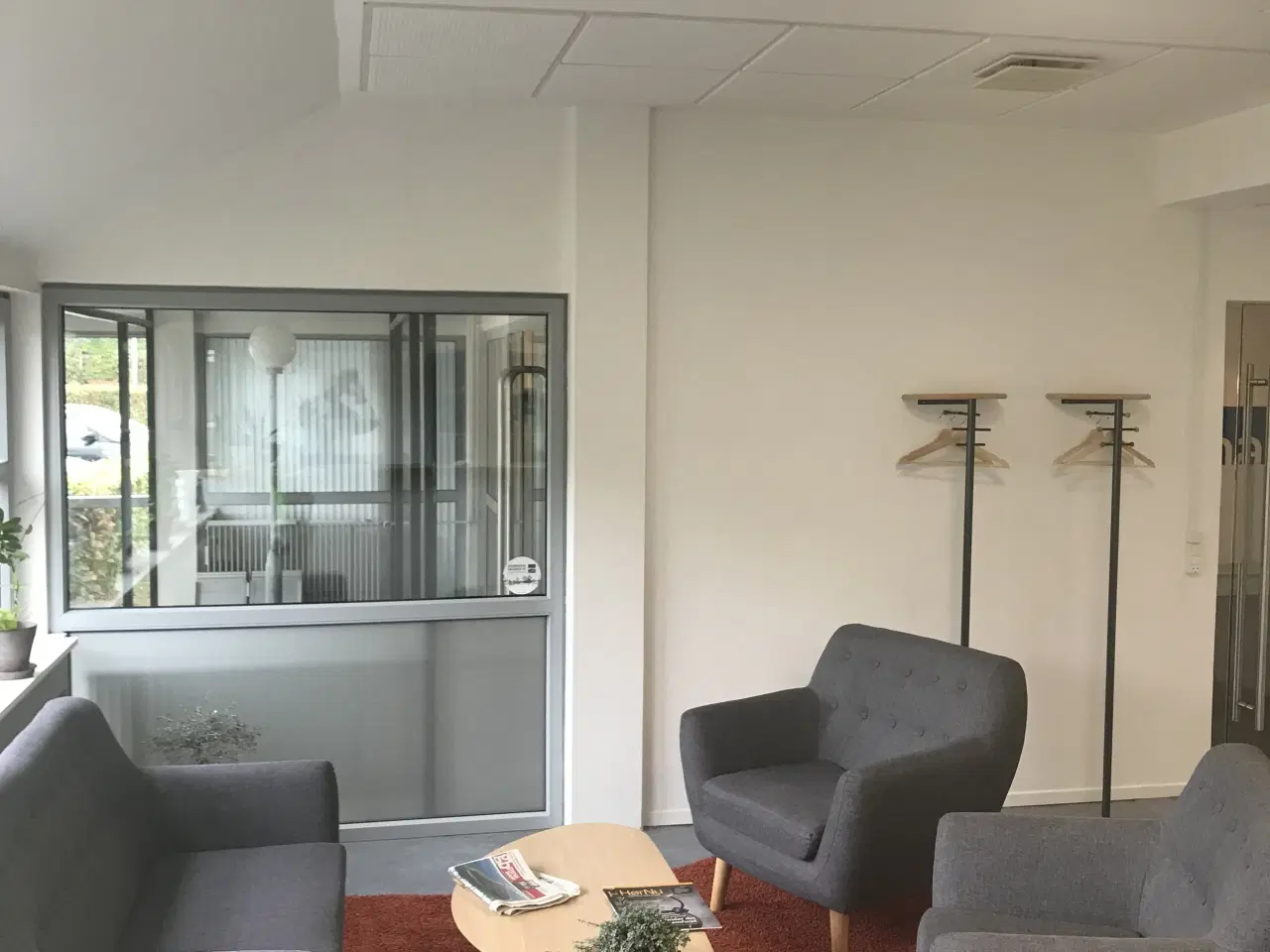 Billede 4 - Flotte kontorloakler eller behandlerrum midt i Grenaa