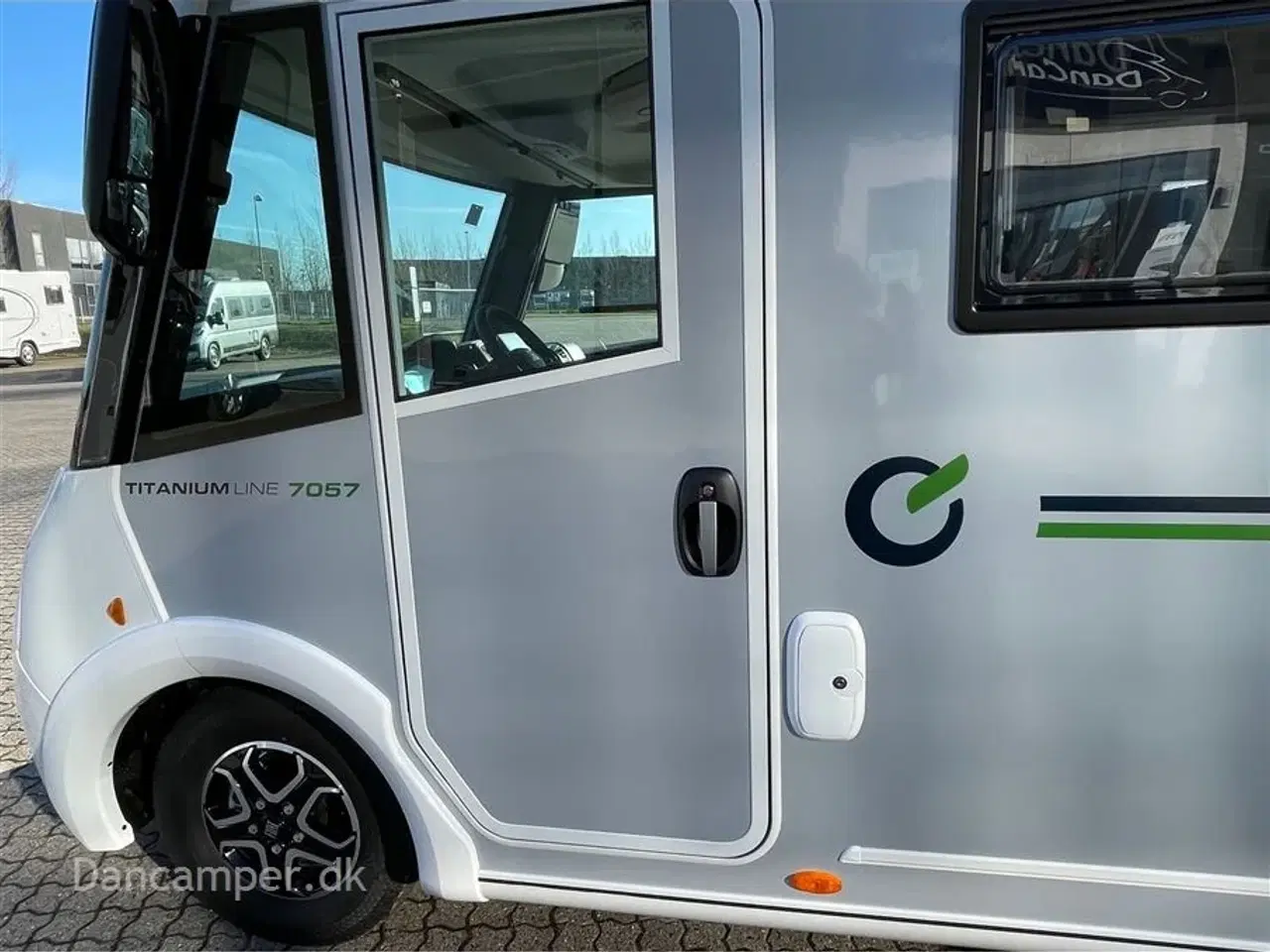 Billede 8 - 2026 - Chausson Fuldintegreret Chausson 7057 Titanium Line, 180 Hk og 8 trins automatgear, 4,4T heavy chassis