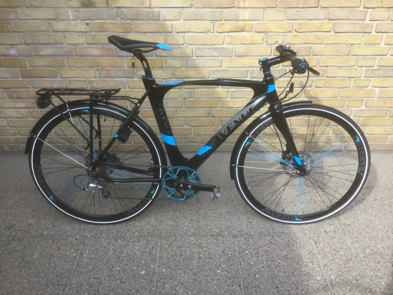 Billede 1 - Avenue Airbase cykel sælges