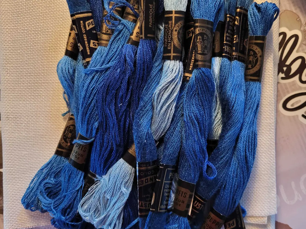 Billede 1 - Broderi garn 