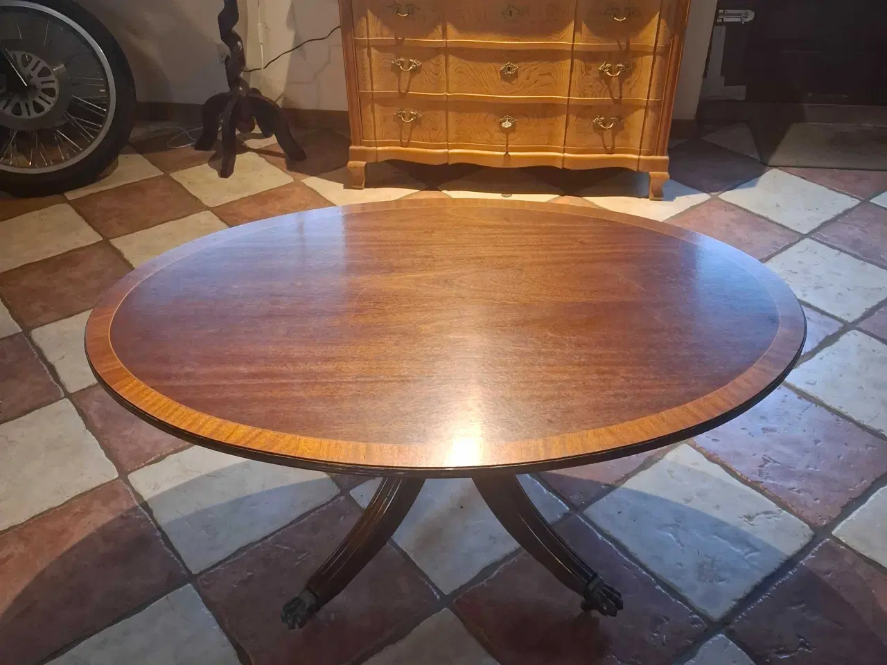 Billede 1 - Engelsk foldebord mahogni med løvefødder