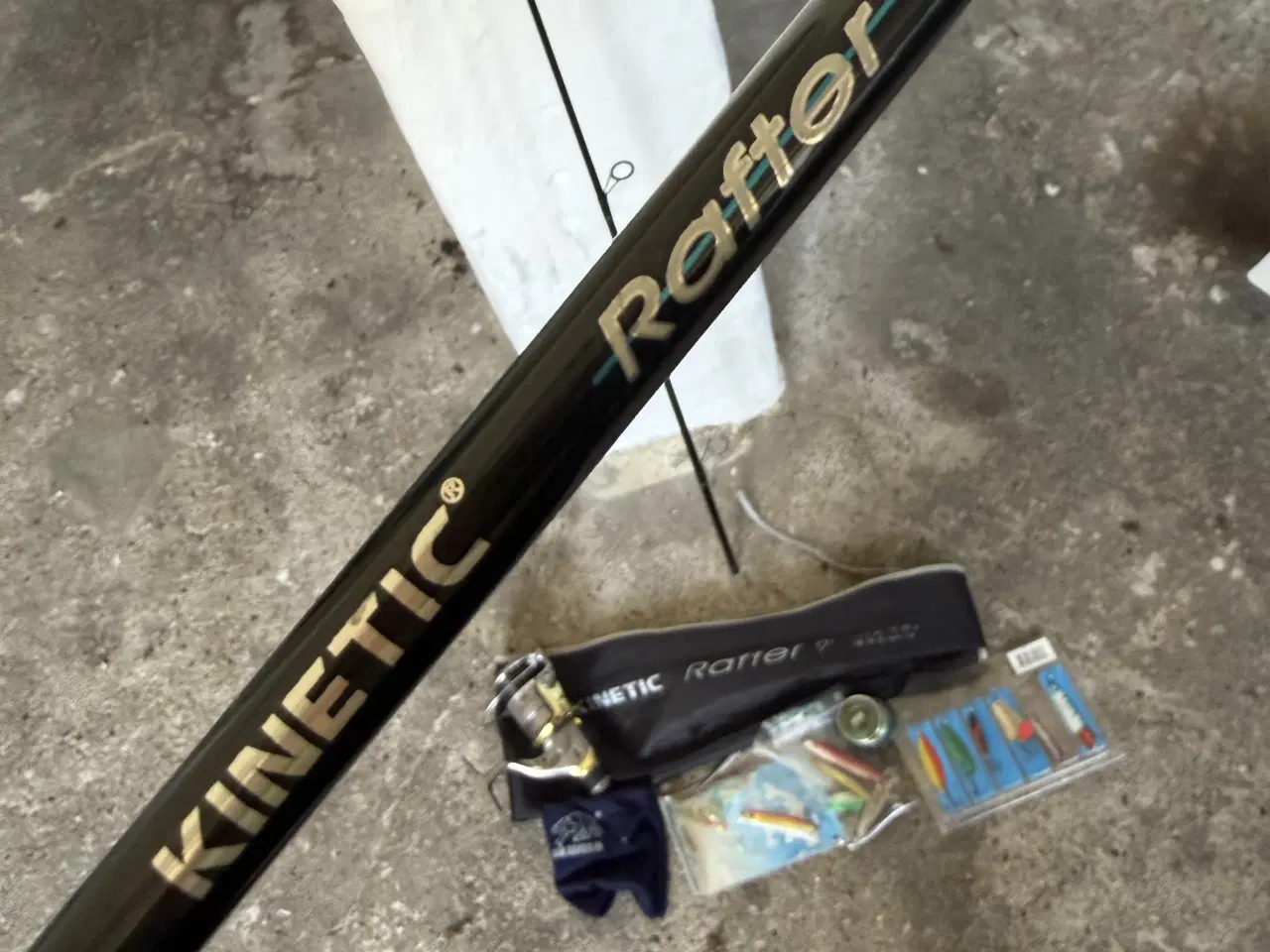 Billede 1 - Kinetic Rafter 9' fiskestang med Mitchell Avocet s