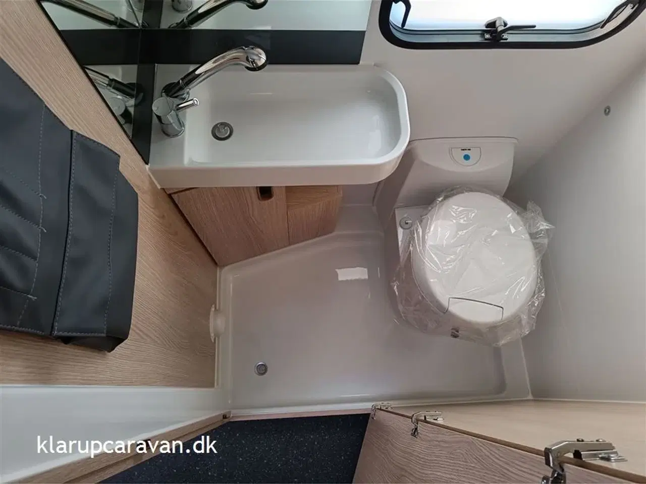Billede 16 - 2024 - Adria Aviva 522 PT 3 køjer