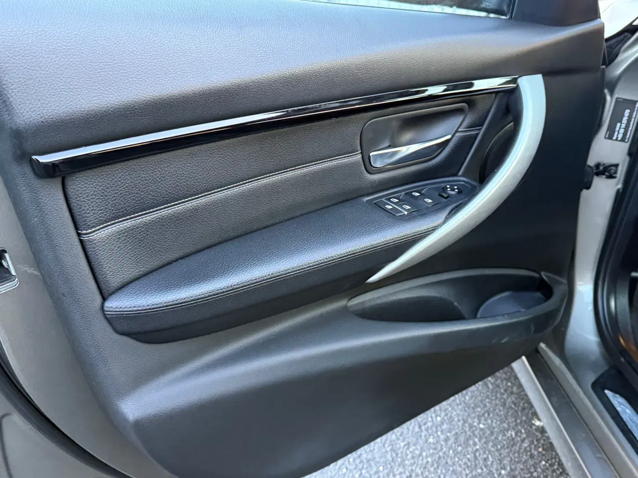 Billede 17 - BMW 318d Touring 2,0 D Steptronic 150HK Stc 8g Aut.