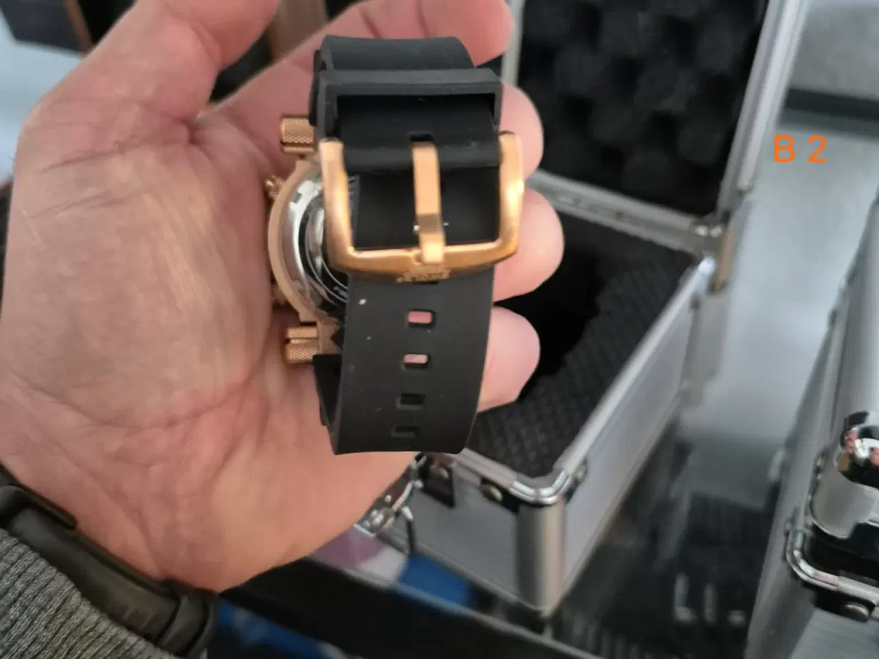 Billede 4 - SWOLE UR HELT NYT