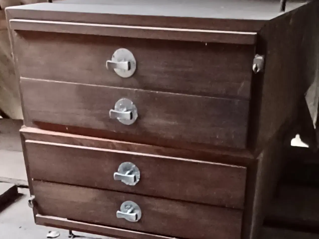 Billede 1 - Palisander. To skuffesektioner til skrivebord.