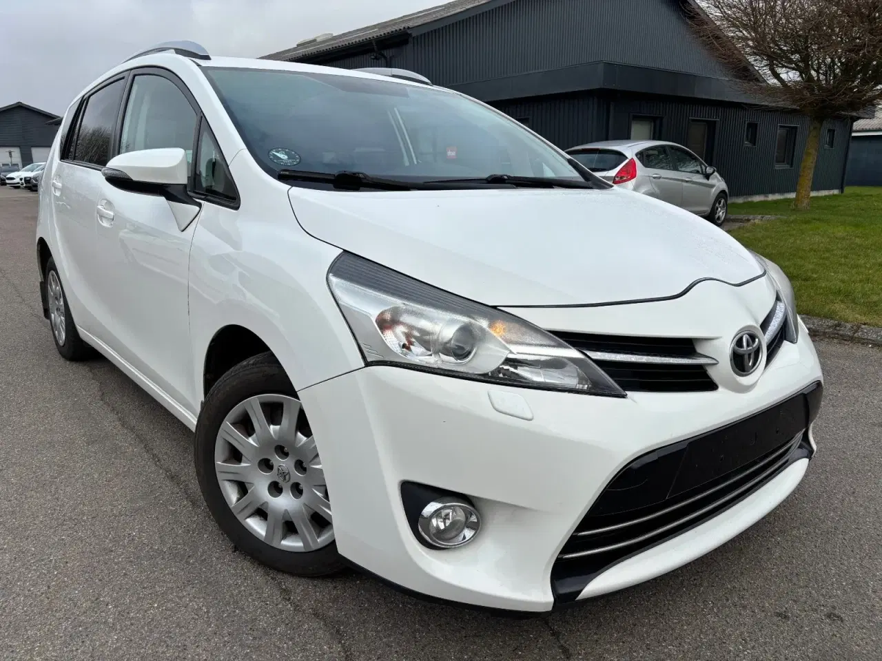 Billede 1 - Toyota Sportsvan 2,0 D-4D T2 Touch