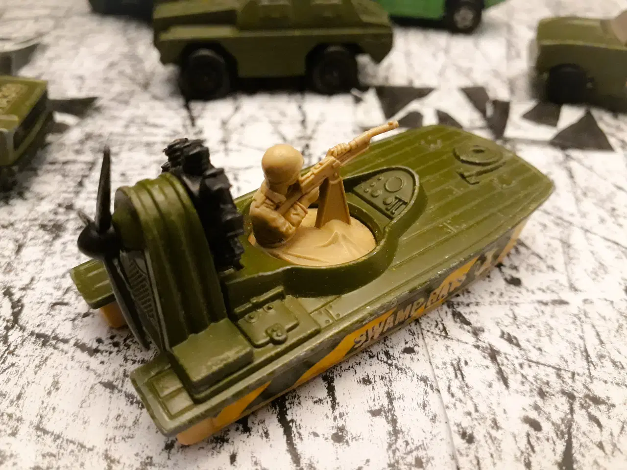 Billede 1 - 7 Matchbox Military Køretøjer