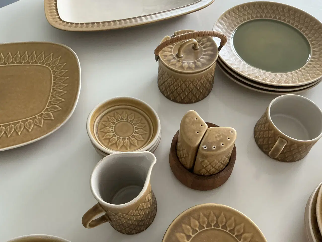 Billede 4 - Kronjyden ,relief,B&G