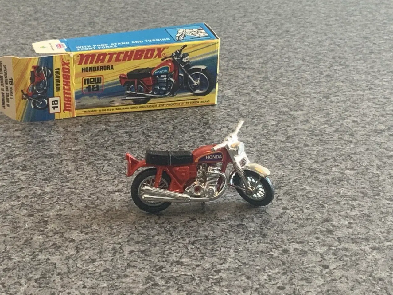 Billede 2 - Matchbox No. 18 Hondarora