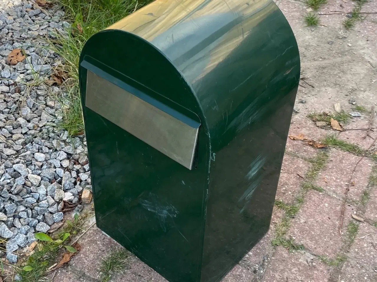 Billede 2 - BobiGrande-B GRØN postkasse