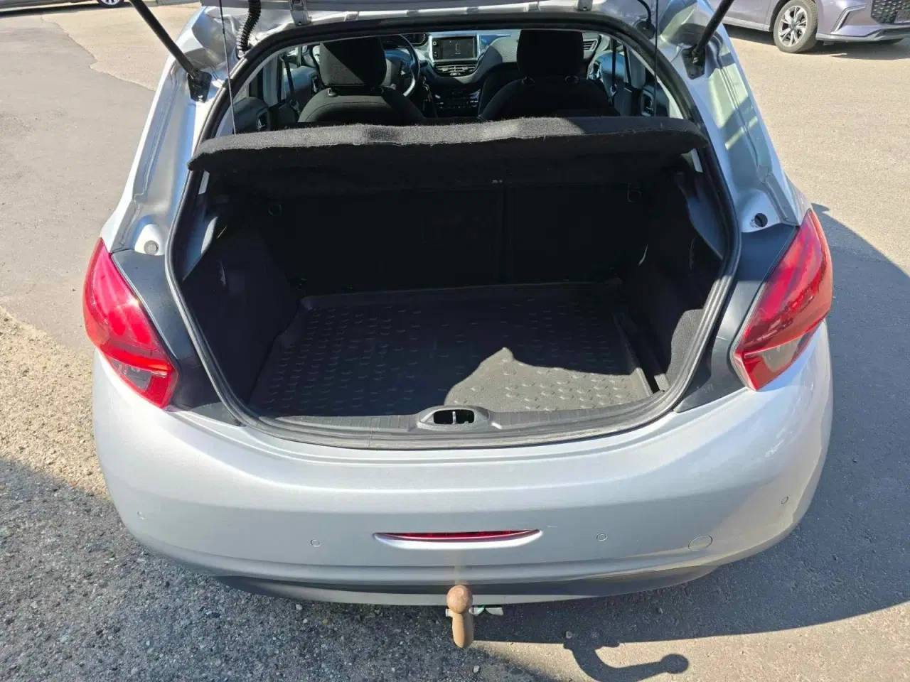 Billede 12 - Peugeot 208 1,6 BlueHDi 100 Allure