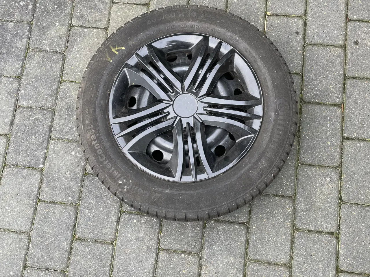 Billede 1 - Dæk med stålfælge 