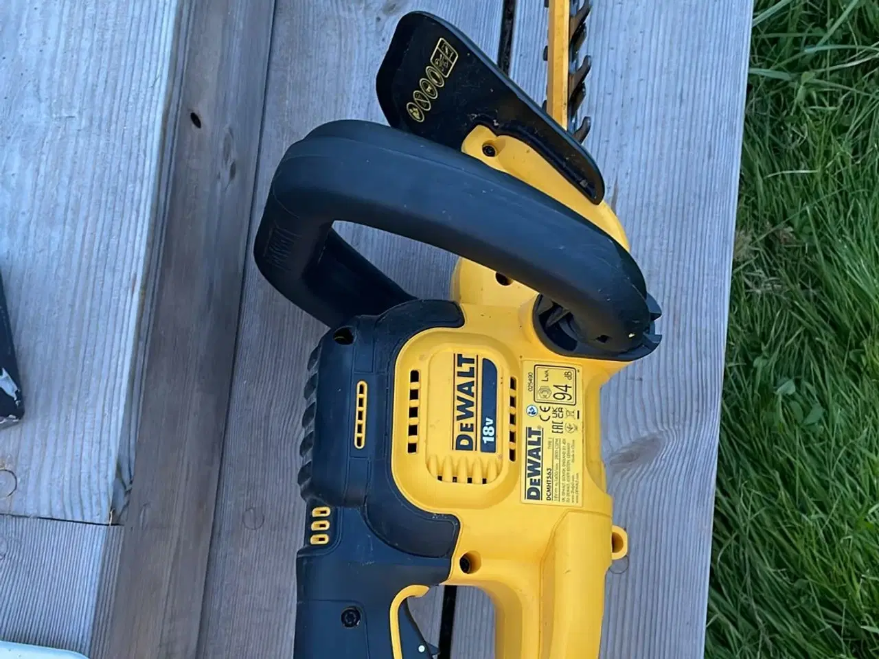 Billede 1 - DeWalt DCMHT563 18V XR HÃ¦kkeklipper