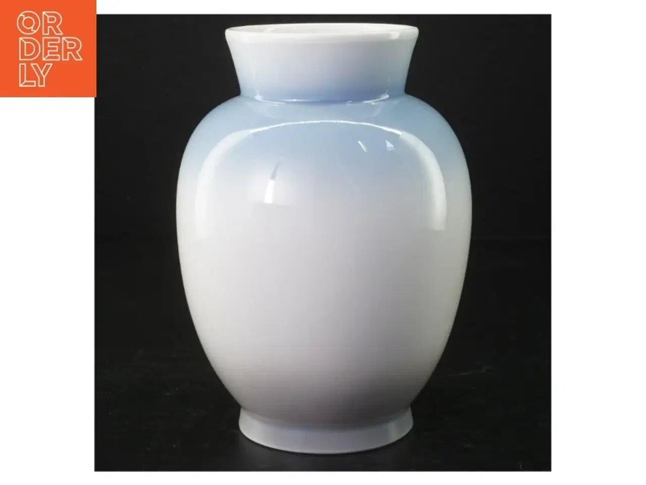 Billede 2 - Vase fra Royal Copenhagen (str. H 17 cm)