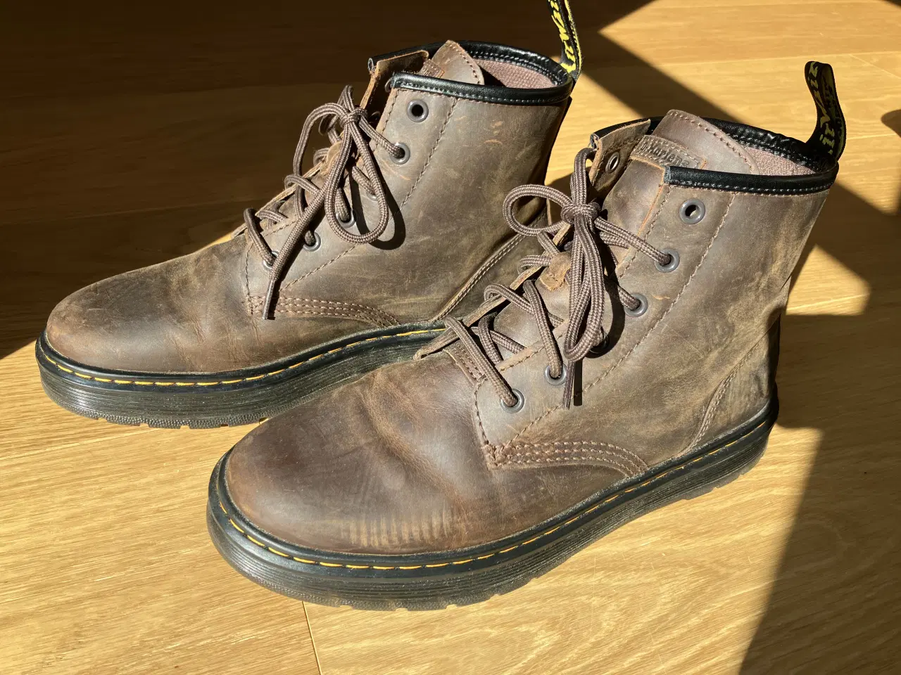 Billede 1 - Unisex Dr. Martens Brookline støvler