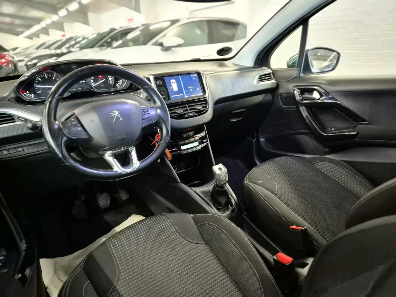 Billede 6 - Peugeot 208 1,6 BlueHDi Allure Sky 100HK 5d