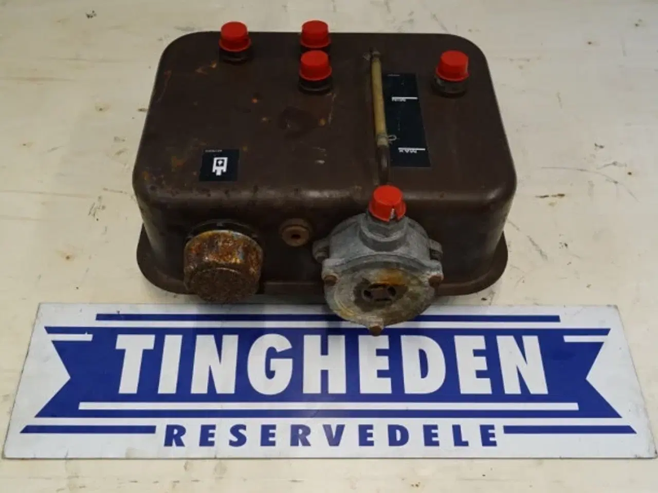 Billede 1 - Dronningborg D4500 Olietank 28750841