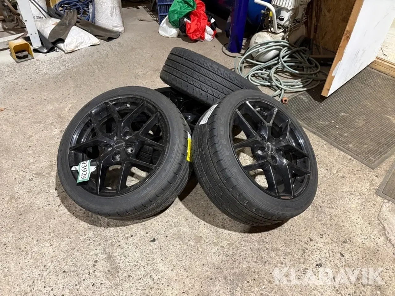 Billede 1 - Dæk med alufælge Tristar Ice-plus -4 stk