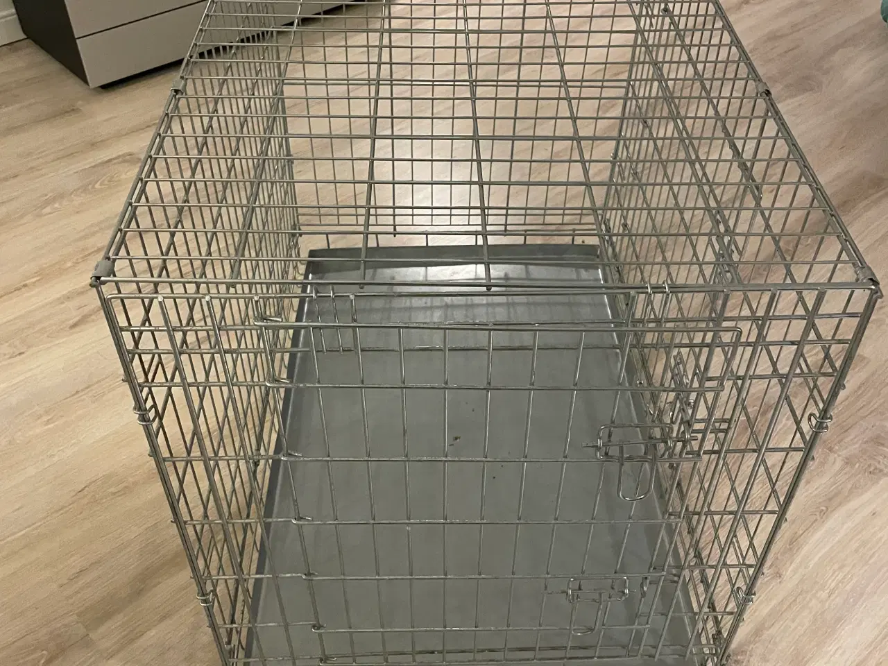 Billede 1 - Hundebur med pude