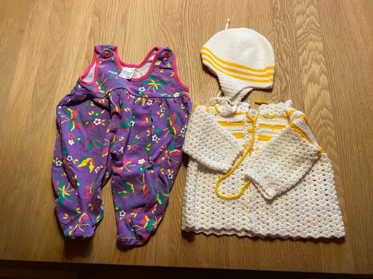 Billede 4 - Tøj til babydukke 50- 60 cm eller babytøj 