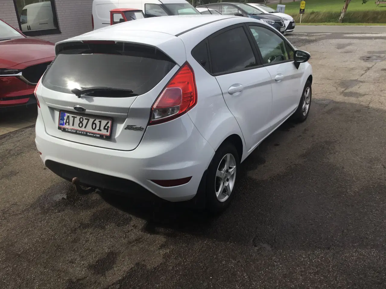 Billede 3 - Ford Fiesta 1.0 5døre aircon velholdt 
