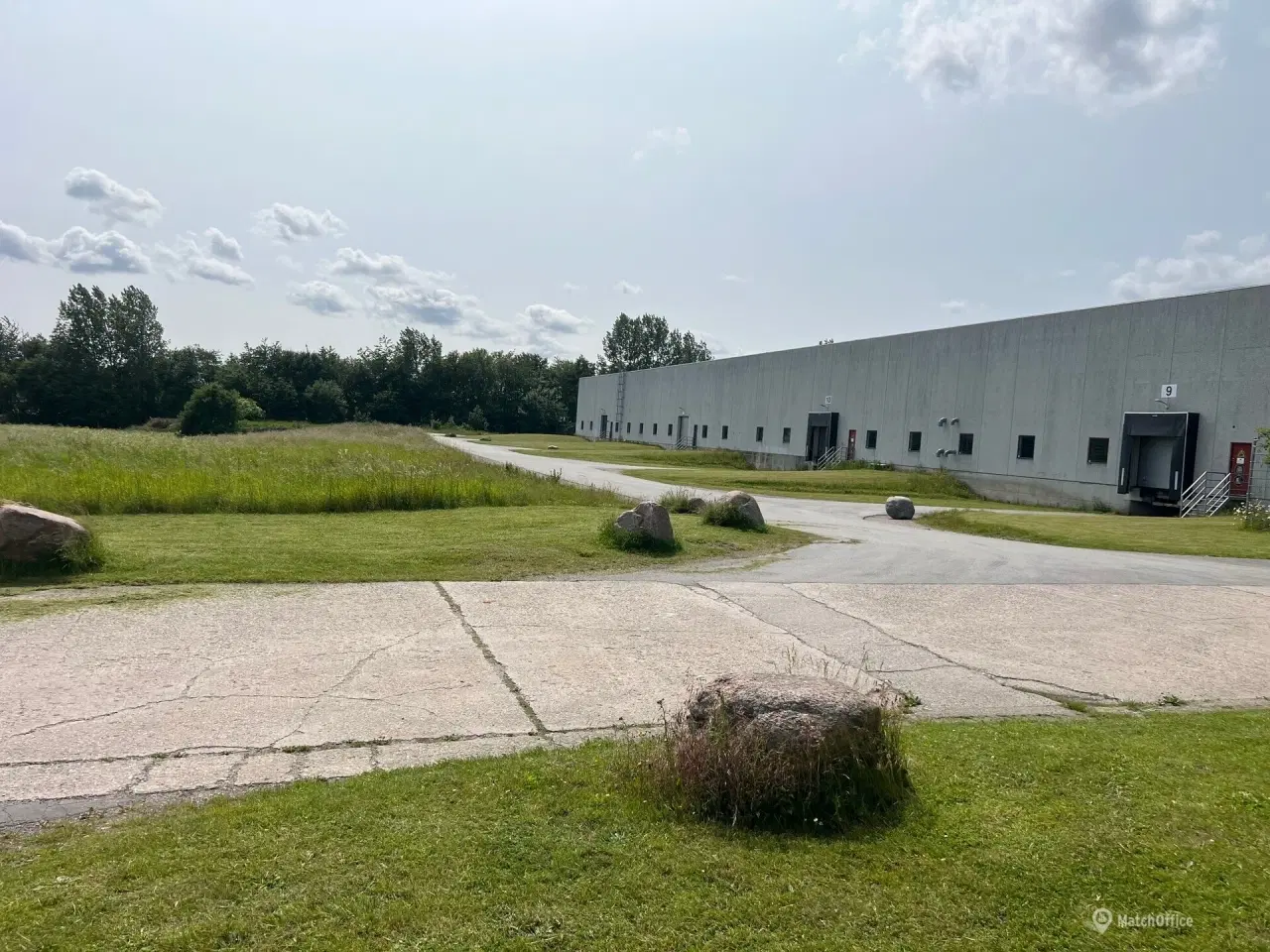 Billede 2 - Højloftet lager med kontor