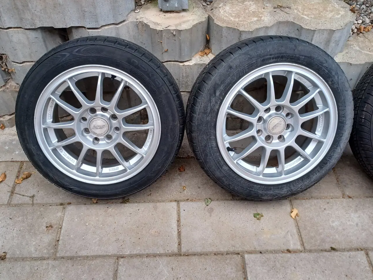 Billede 2 - Peugeot, Citroen Toyota alufælge med sommerdæk.