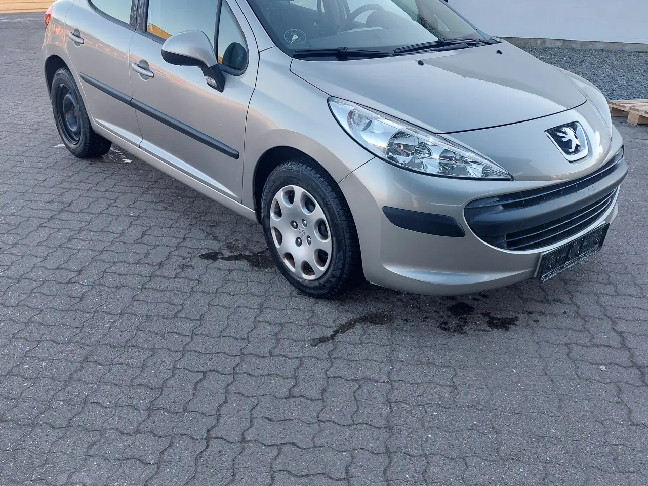 Billede 1 - Ny synet Peugeot 207