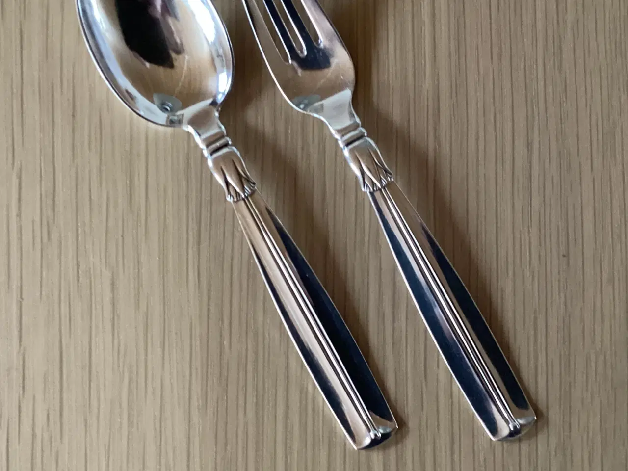 Billede 3 - “Lotus” Dåbs-ske/gaffel i sølv, graveret pr. stk.