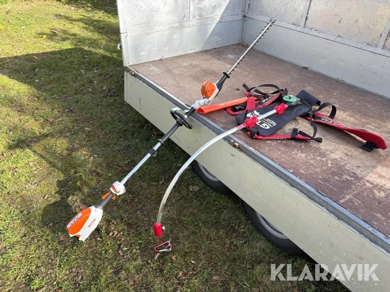 Billede 1 - Hækkeklipper Stihl HLA 66 med rygbøjle
