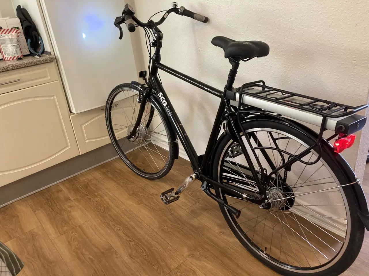 Billede 4 - flot sco herre elcykel 28"  7 gear.