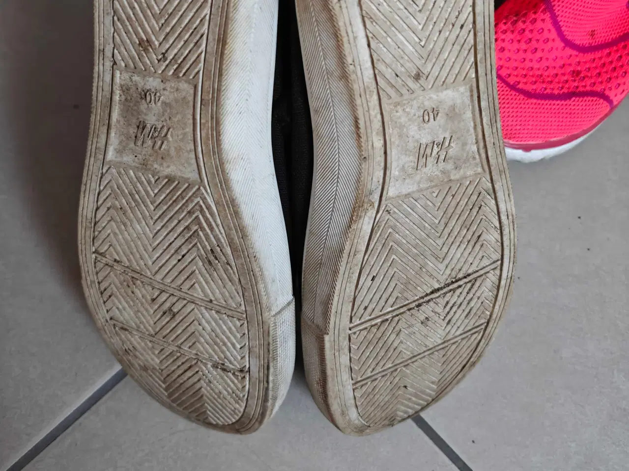 Billede 3 - 3 par sko til prisen 