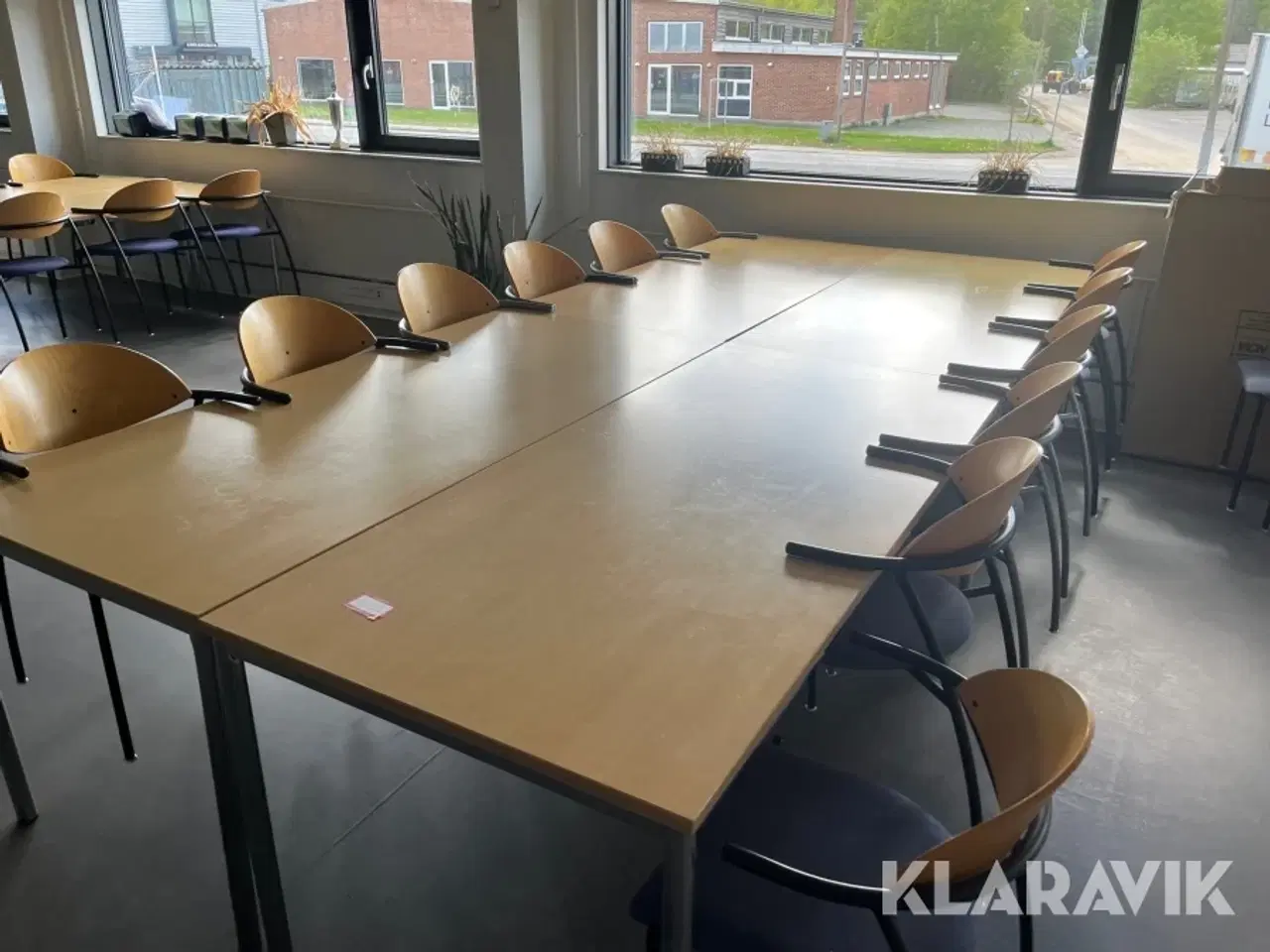 Billede 2 - Kantineborde og stole