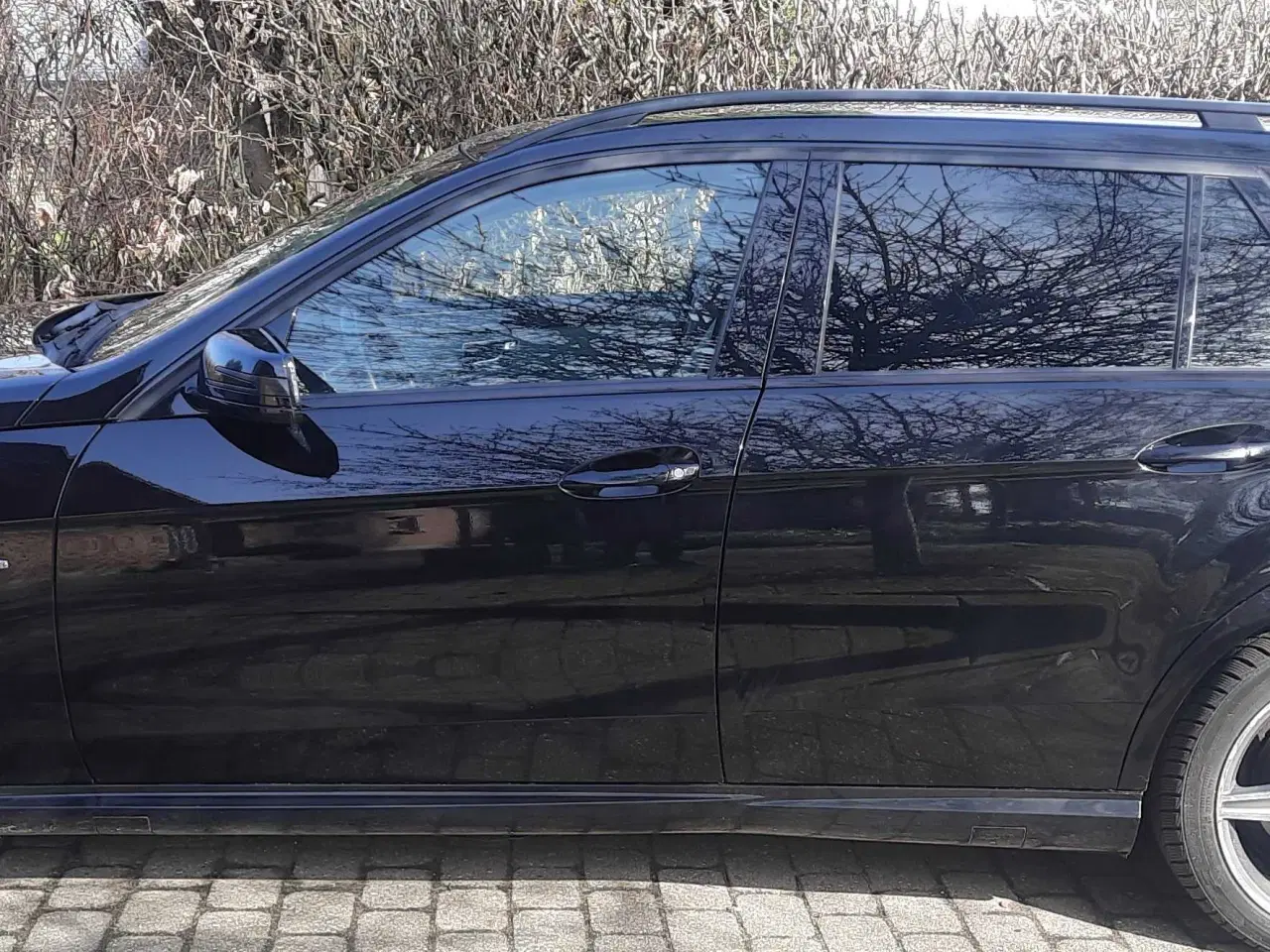 Billede 3 - MB E250  - motor 139000 km