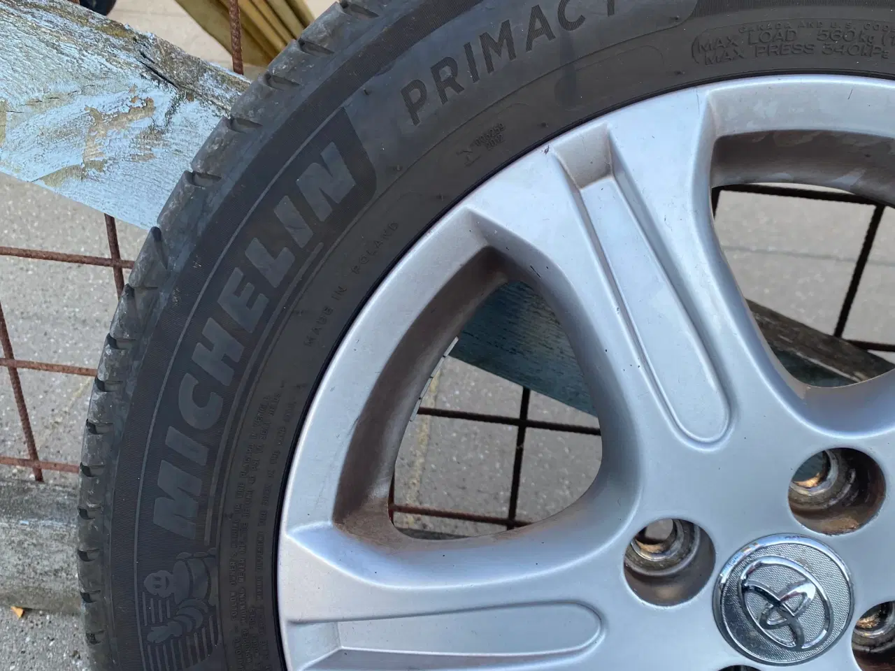 Billede 4 - Originale Toyota alufælge med sommerdæk 