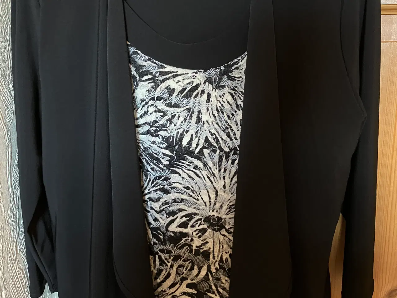 Billede 1 - Bluse-Jakke